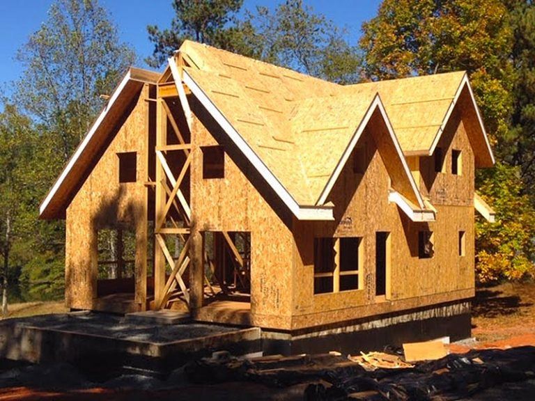 residential home under construction with structural insulated panels